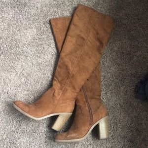 Dolce vita boots 👢